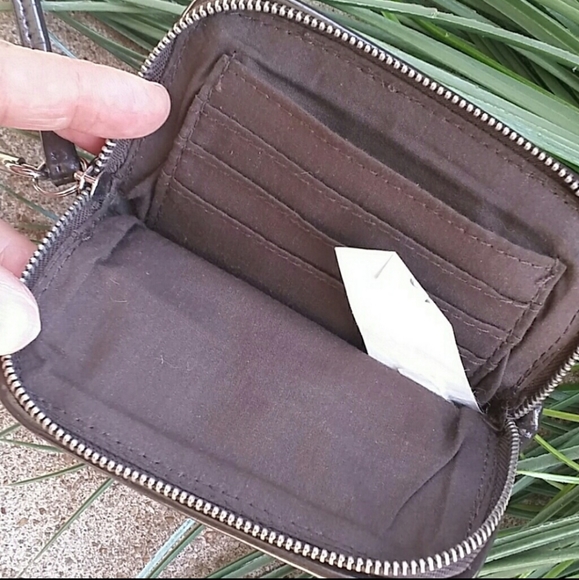 Aeropostale Wallet - Picture 3 of 8